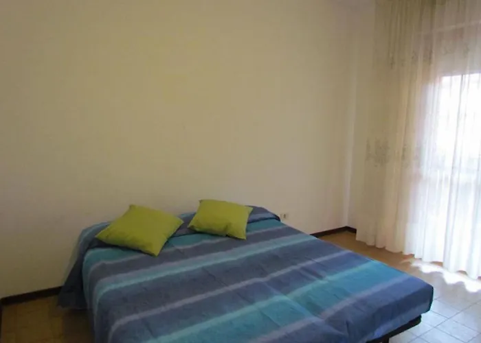 Comfy With Pool Access *